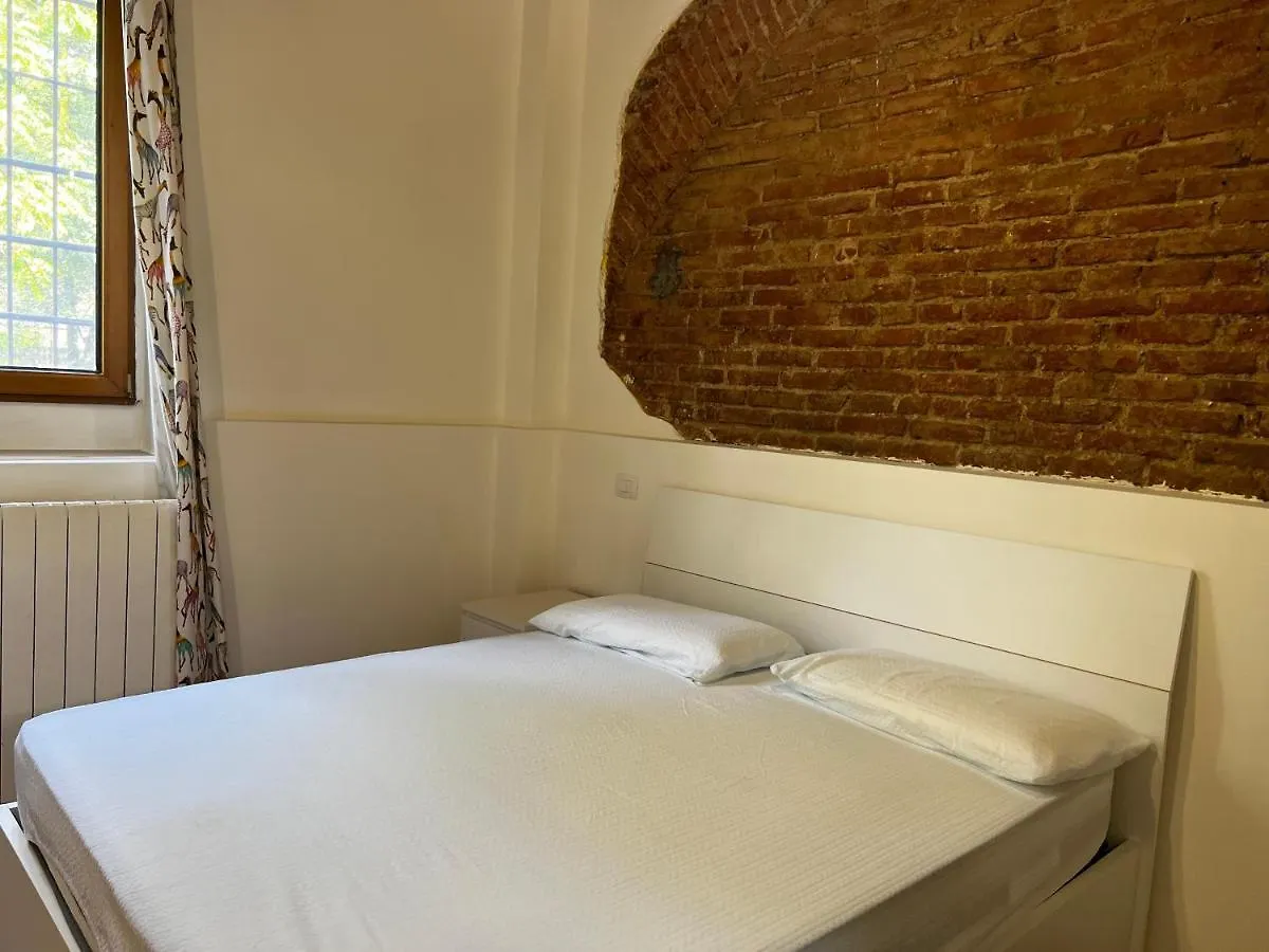 Polly House Apartment Milan 0*,  Italy